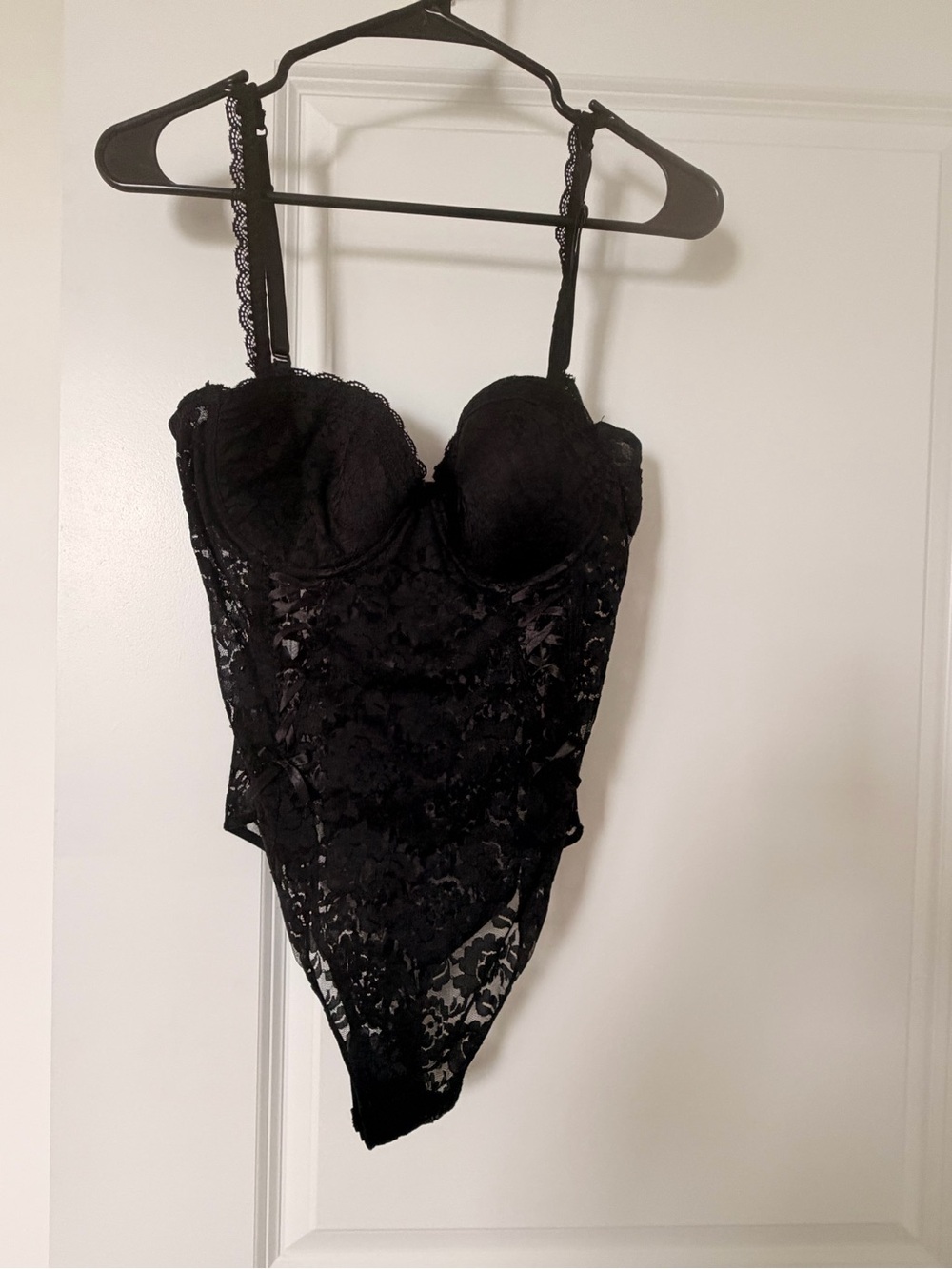 Jezebel Black Lace Bustier with Underwire Support